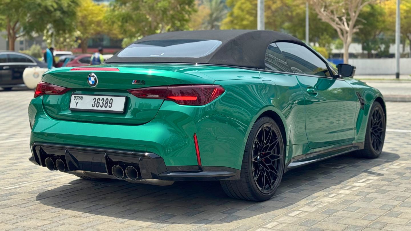 BMW M4 Competition Convertible gallery page 4