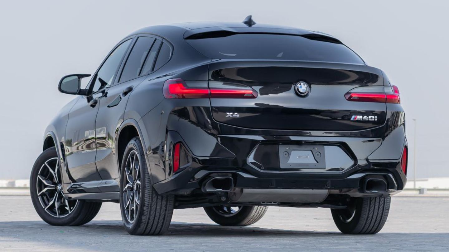 BMW X4 M40i 2026 gallery page 3